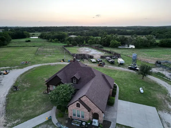 35 County Road 154, Gainesville, TX 76240
