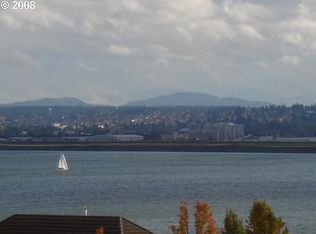 6902 SE Riverside Dr, Vancouver, WA 98664