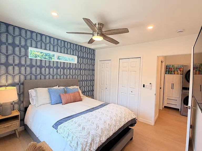 5061 Haskell Ave #GUESTHOUSE — Photo 13