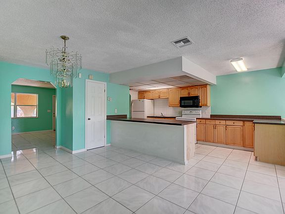 Home For Sale In Westfield