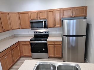 675 Woodbrook Dr APT 302, Charlottesville, VA 22901