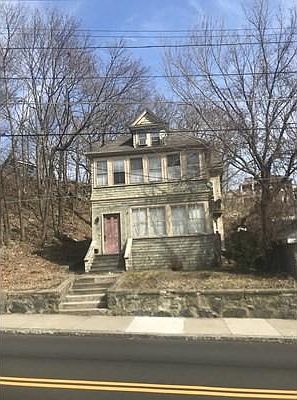 1st image of 69 Pierce St