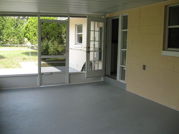 3rd image of 629 E Helm Way