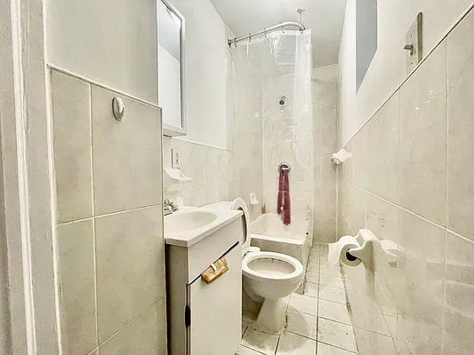 Rented by J Misrahi Realty Corp | media 12