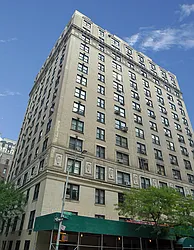290 West End Avenue in Upper West Side