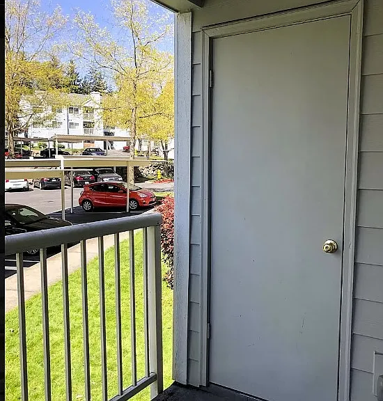 975 Aberdeen Ave NE #F305 — Photo 11