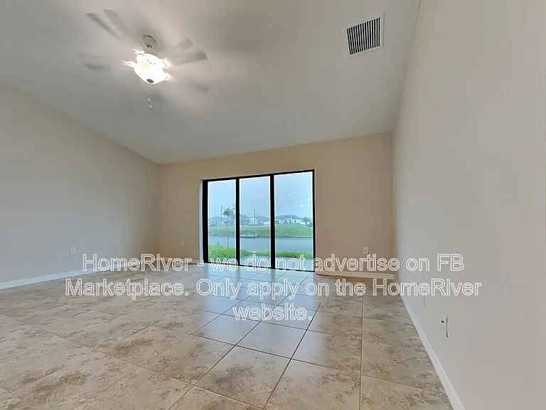 1730 NW 6th Pl — Photo 4