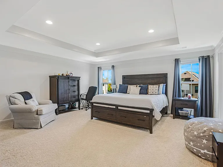42526 Oxford Forest Cir — Photo 17