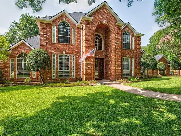 4th image of 804 Majestic Oaks Ct