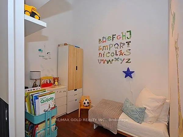 637 Lake Shore Blvd W #513 — Photo 12