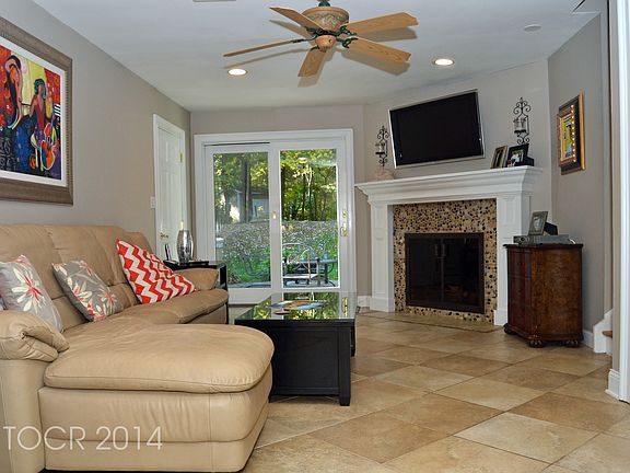 3rd image of 283 Island Ave