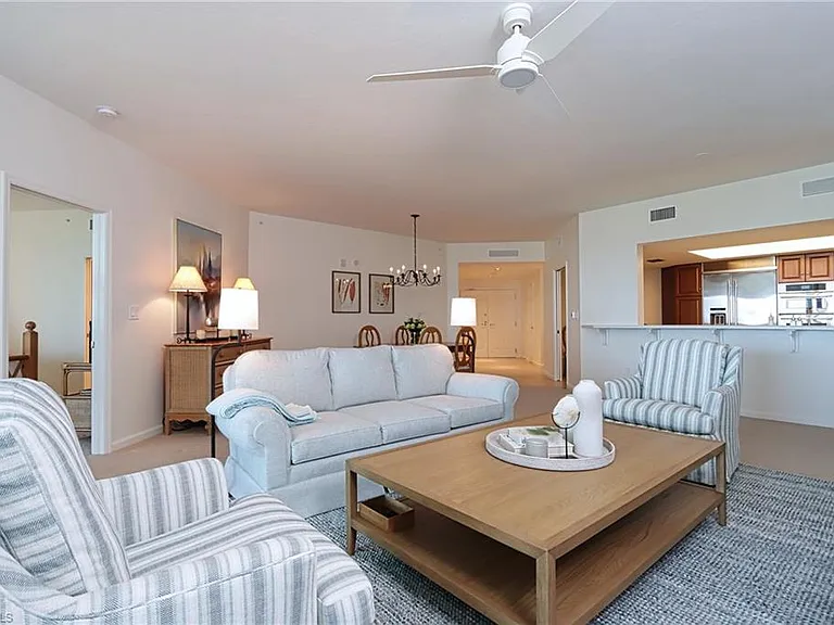 60 Seagate Dr #704 — Photo 6