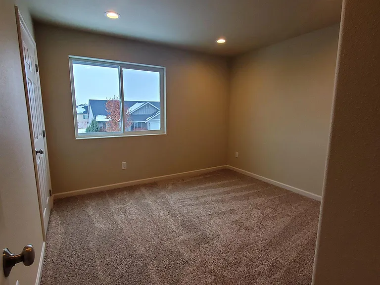 210 W Greenfield Ave #2 — Photo 13