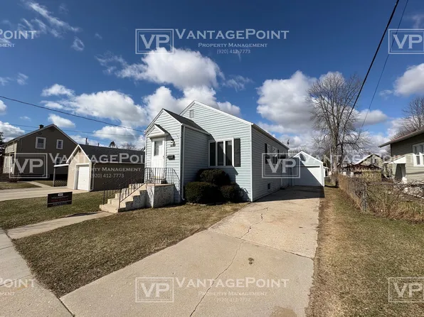 2110 Lincoln St, Two Rivers, WI 54241