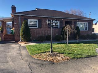 316 Front St, Jessup, PA 18434