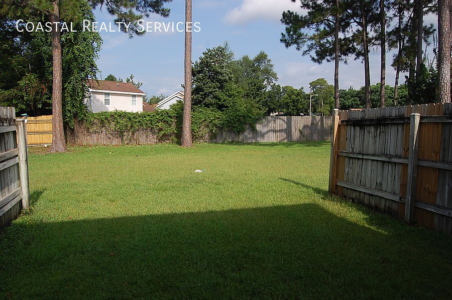 1st image of 34 Cape Dr NW APT C