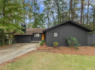 1911 Ridgeway Ln, Hattiesburg, MS 39401