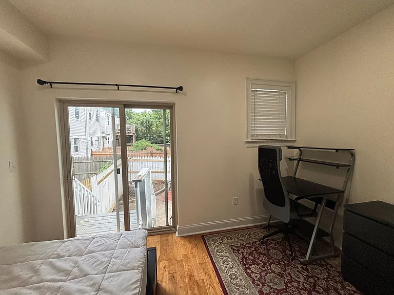 4080 Spring Garden St #B-R-2 — Photo 31