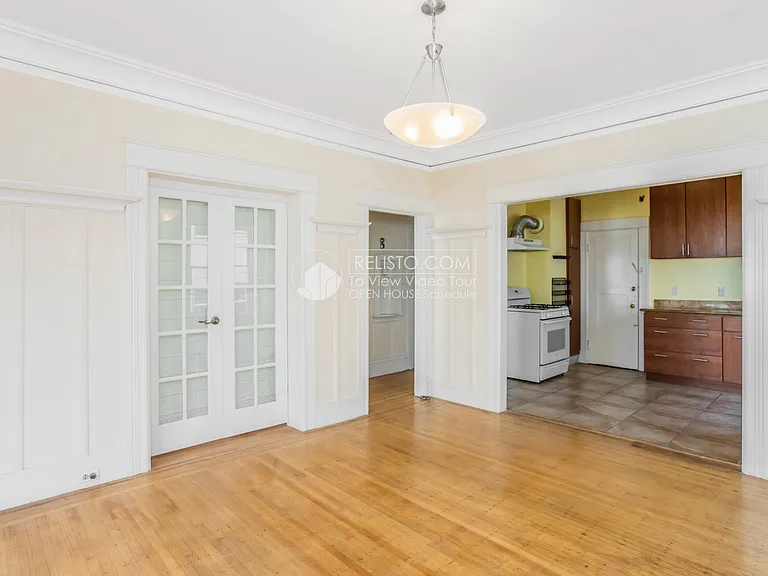 1041 Washington St #3 — Photo 5