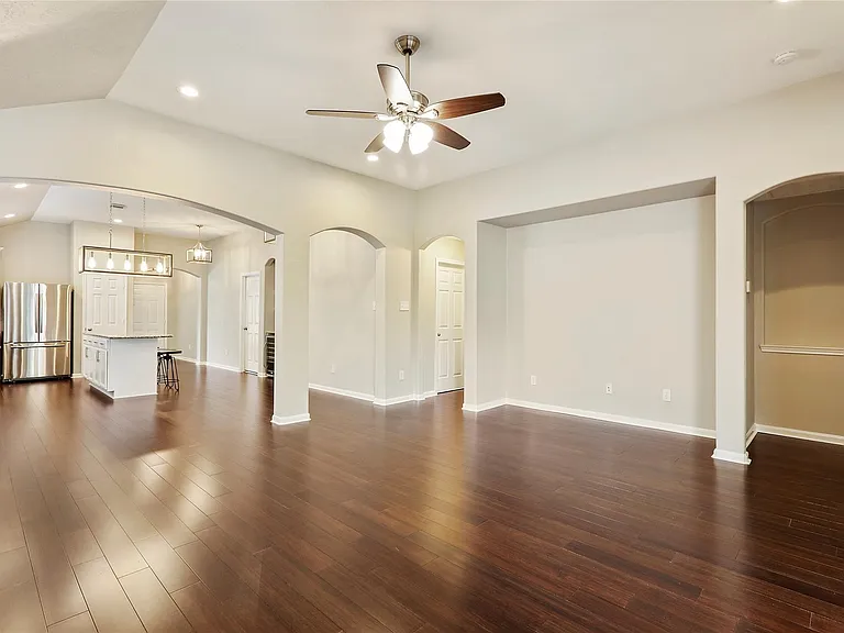 2362 Keegan Hollow Ln — Photo 11