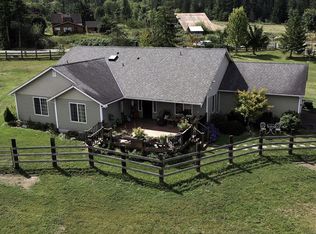 693 Draper Rd, Port Angeles, WA 98362