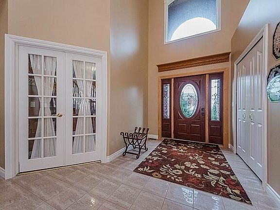 4th image of 3747 Crystal Lake Ln