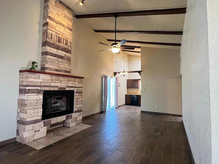 3390 Majestic Rdg — Photo 5