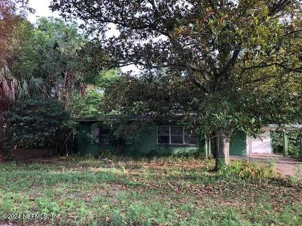 200 GREEN Drive, Palatka, FL 32177