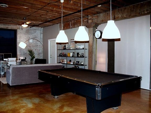 Pool table (included)