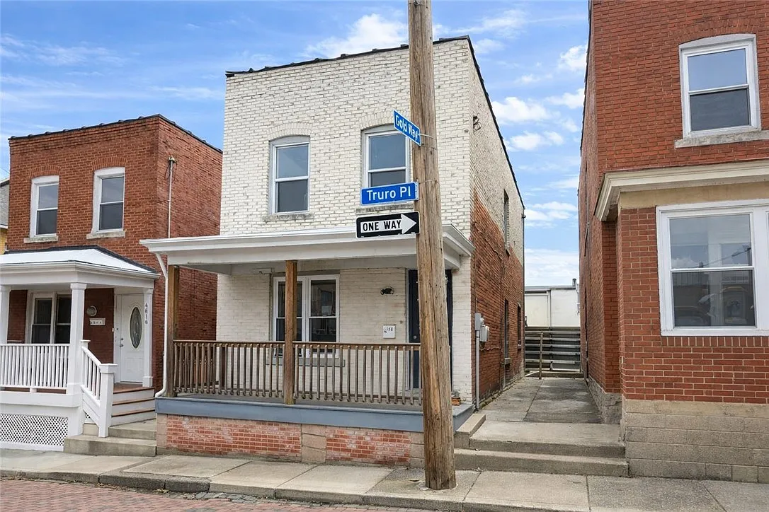 4614 Truro Pl photo 1