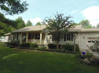 133 Cedar Ln, New Market, AL 35761