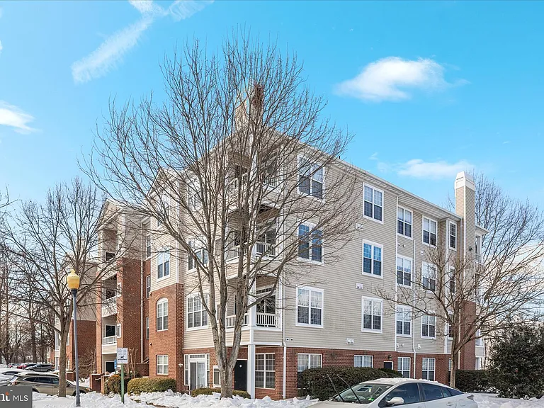 4200 Mozart Brigade Ln #N — Photo 25