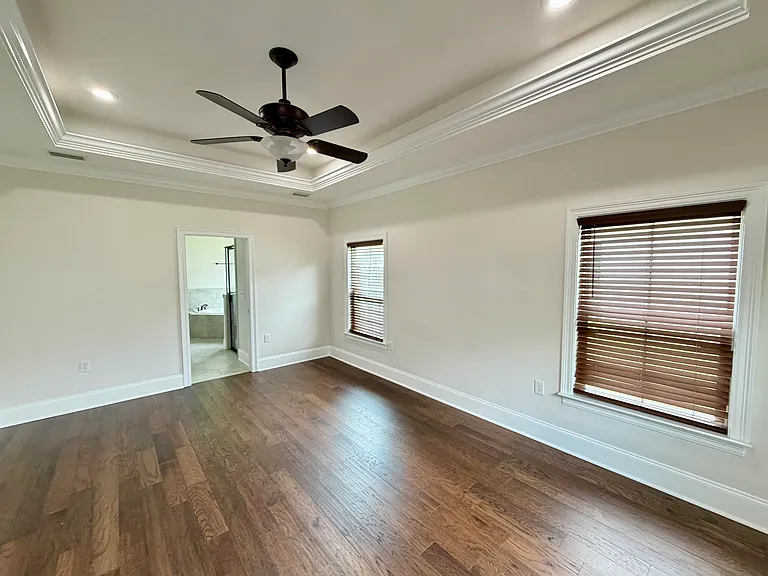 1282 Prairie View Ln — Photo 9