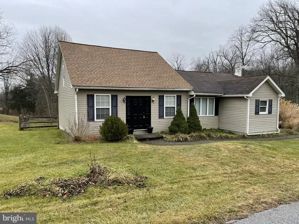 156 Davis Rd, Coatesville, PA 19320