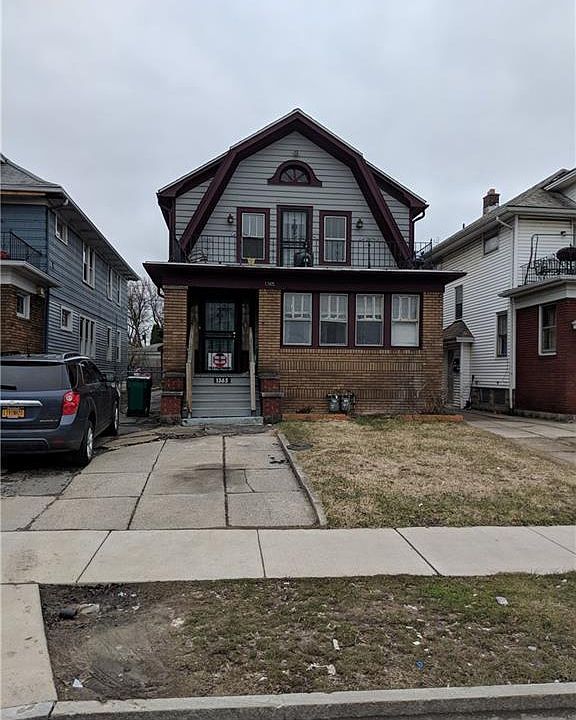 1st image of 1365 Kensington Ave