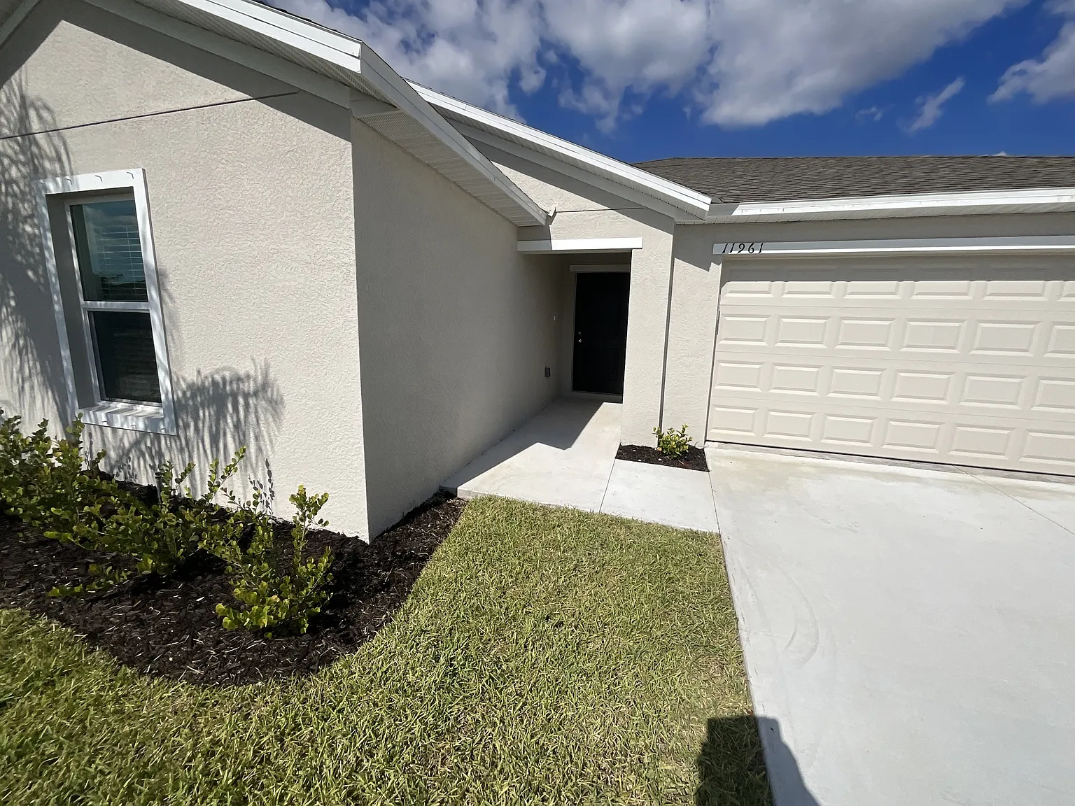 11961 Savanna Lakes Boulevard - 1 — Photo 3