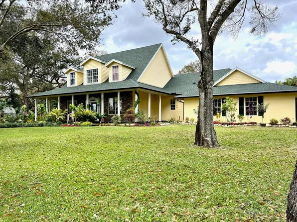 14425 N 64th Court N, The Acreage, FL 33470