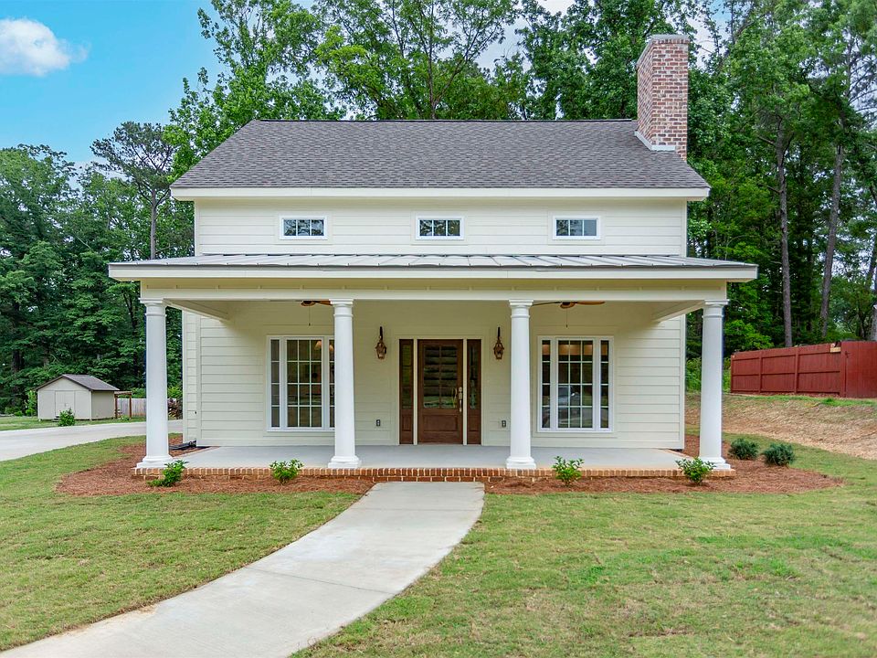 1st image of 1913 Moncrief Rd