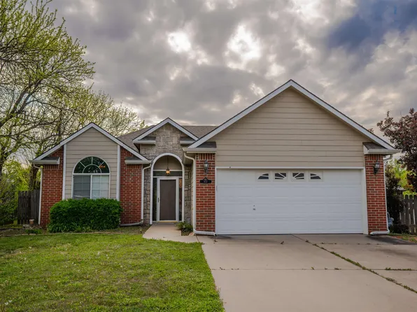 801 N Park Rd, Rose Hill, KS 67133