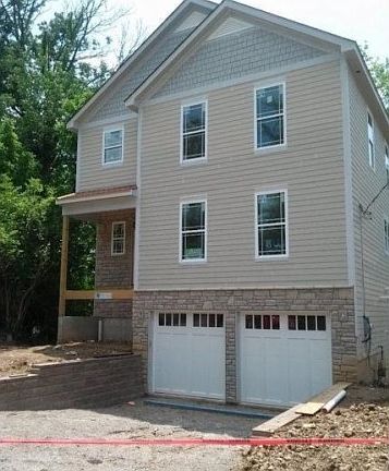 2nd image of 3453 Uright Pl