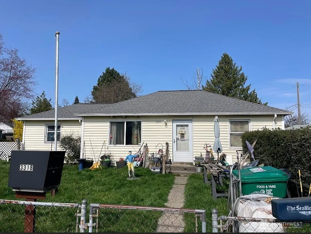 3318 SW 100th Street photo 1