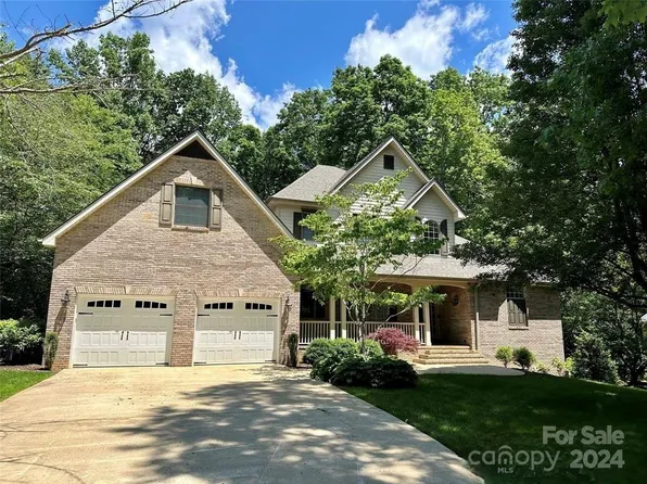 503 Pinchot Dr, Asheville, NC 28803