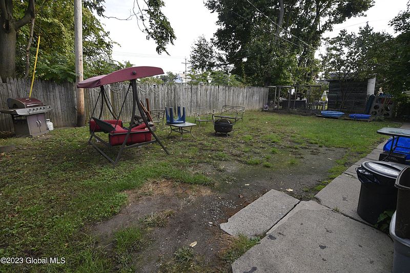 4th image of 63 Breslin Avenue