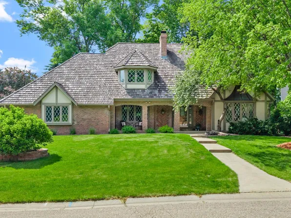3405 Sycamore Ln N, Plymouth, MN 55441