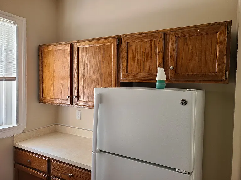 593 Park Ave #8 — Photo 7