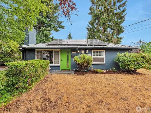 23901 60th Avenue W, Mountlake Terrace, WA 98043