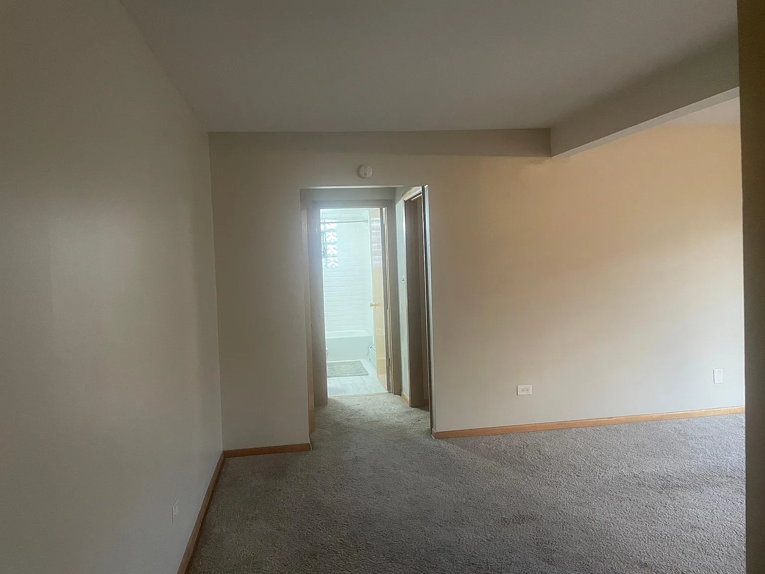 10016 S Pulaski Rd — Photo 3