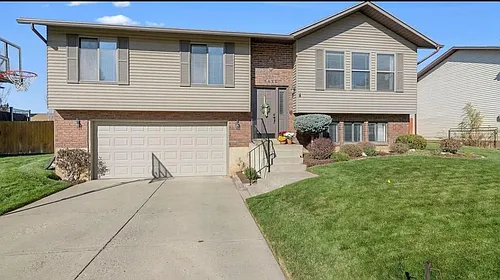 5655 Village Way Photo 1