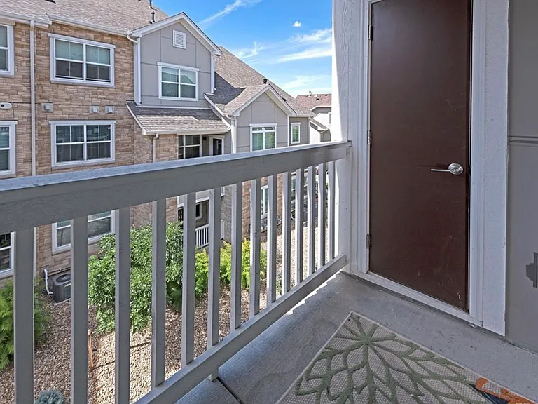1831 S Dunkirk St #306 — Photo 6