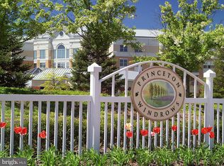 32 Hedge Row Rd, Princeton, NJ 08540